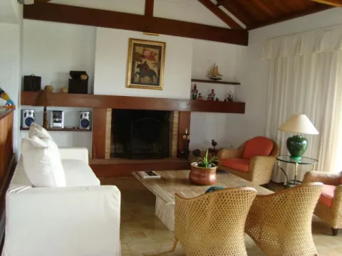 Casa en Venta seis dormitorios- Playa Brava — foto 5