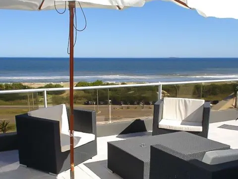Alquiler de temporada vista al mar- Playa Brava