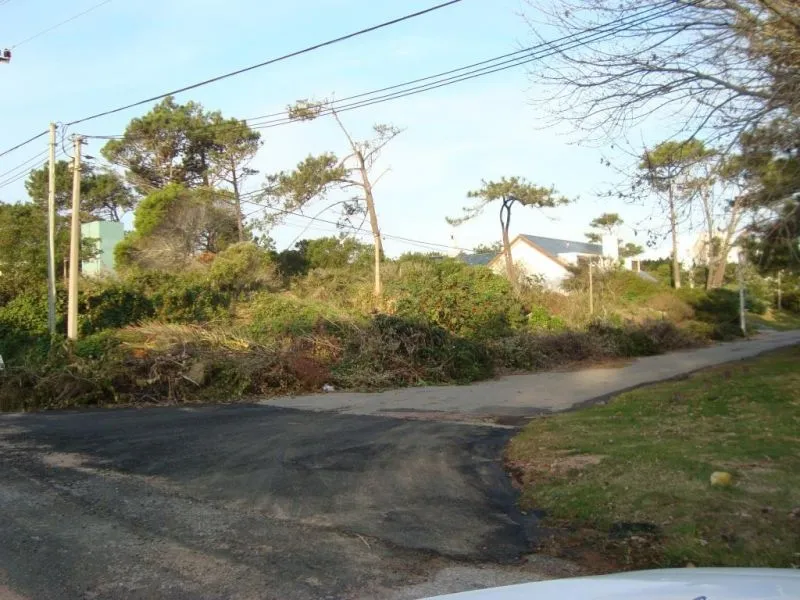Lote en venta apto edificio- Playa Brava — foto 2