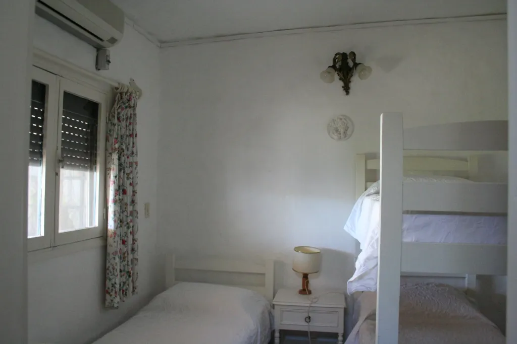 ALQ TEMP DE CASA DE 3 DORMITORIOS LA BARRA - MB UBICACIÓN — foto 12