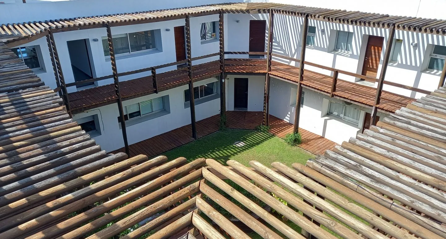 VENTA DE APARTAMENTO EN MANANTIALES 2 DORM - C/PISCINA — foto 2