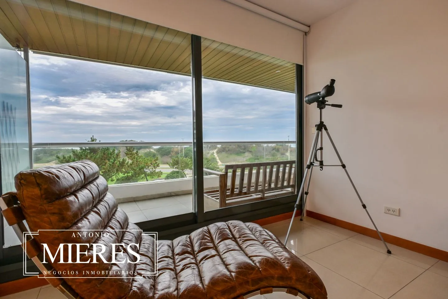 Venta de apartamento de 3 Dormitorios - Playa Brava — foto 12