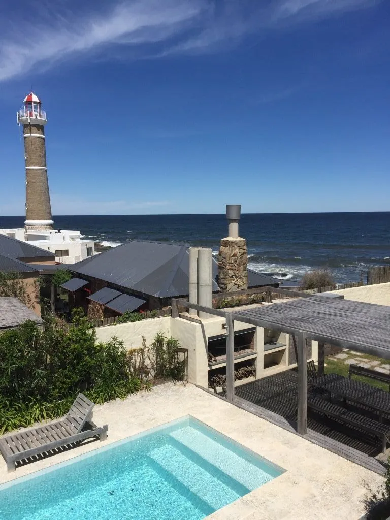 Alquiler casa 5 dorm sobre el mar en Jose Ignacio — foto 1