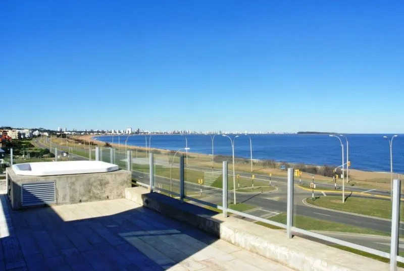 Venta de apartamento de 3 dormitorios - Mansa — foto 1