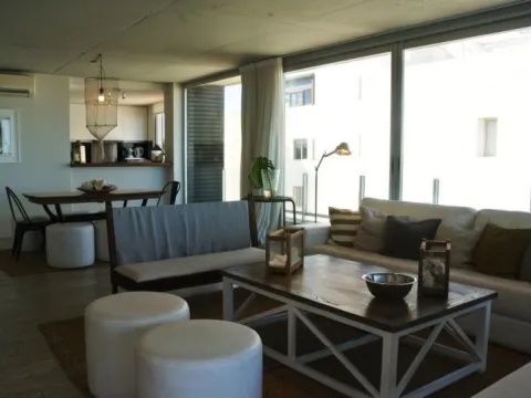 Venta de apartamento de 3 dormitorios - Mansa — foto 2