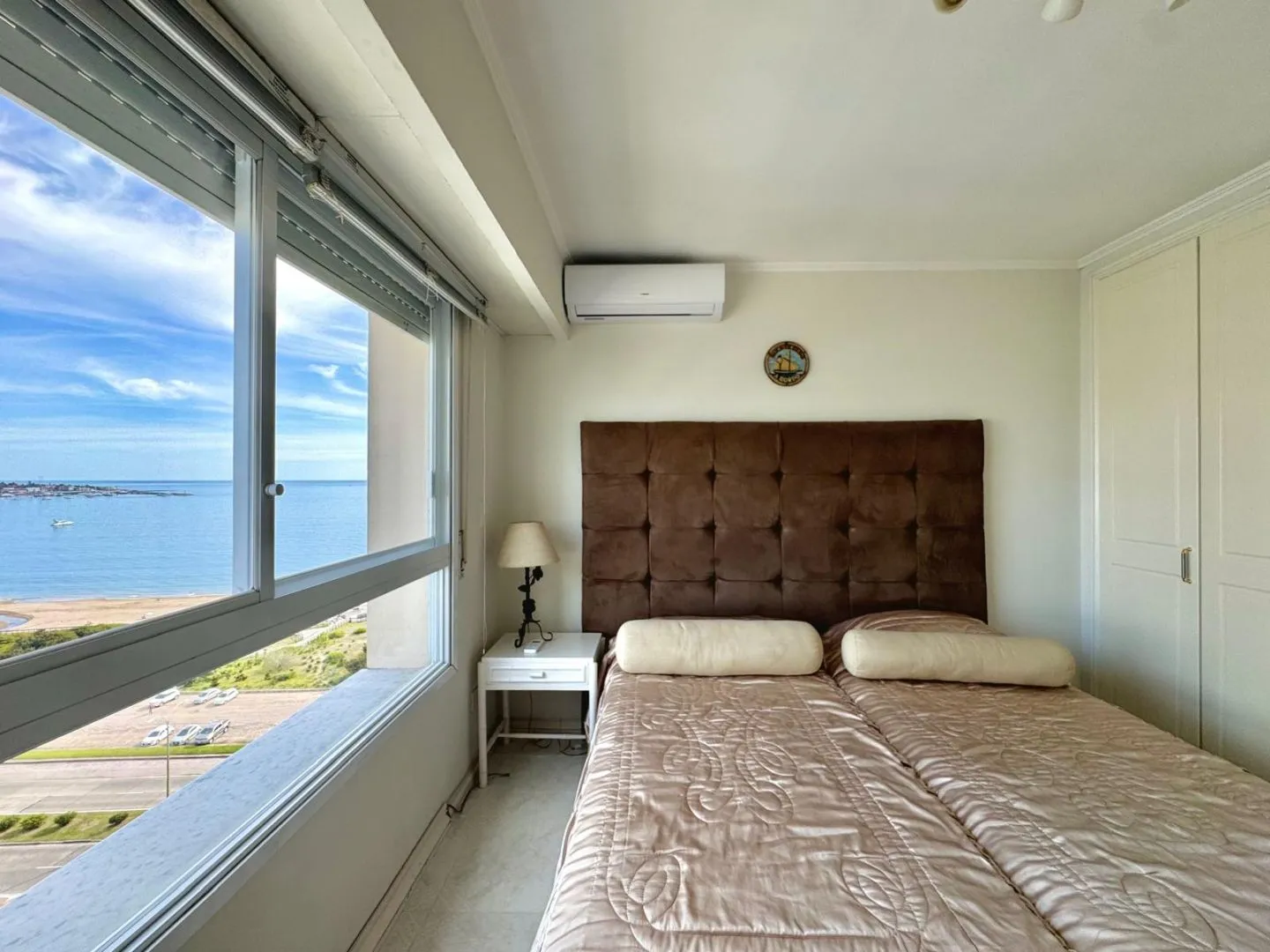 Apartamento en alquiler primera linea- Playa Mansa — foto 22
