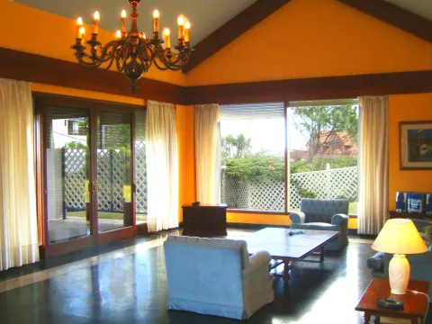 Venta de casa de 5 Dormitorios - Playa Mansa — foto 3