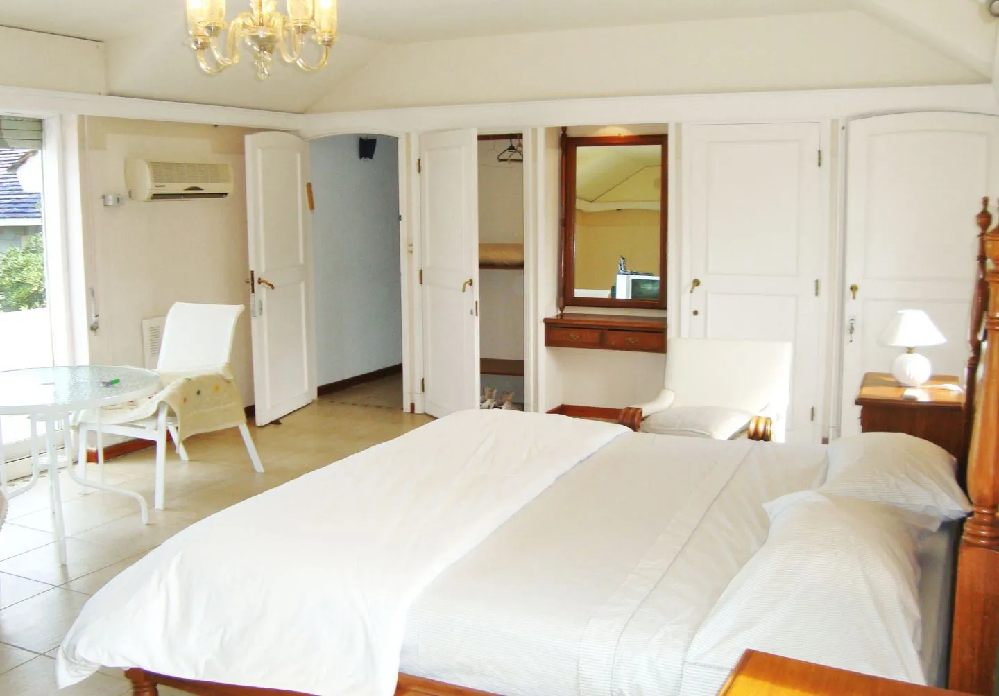 Venta de casa de 5 Dormitorios - Playa Mansa — foto 9