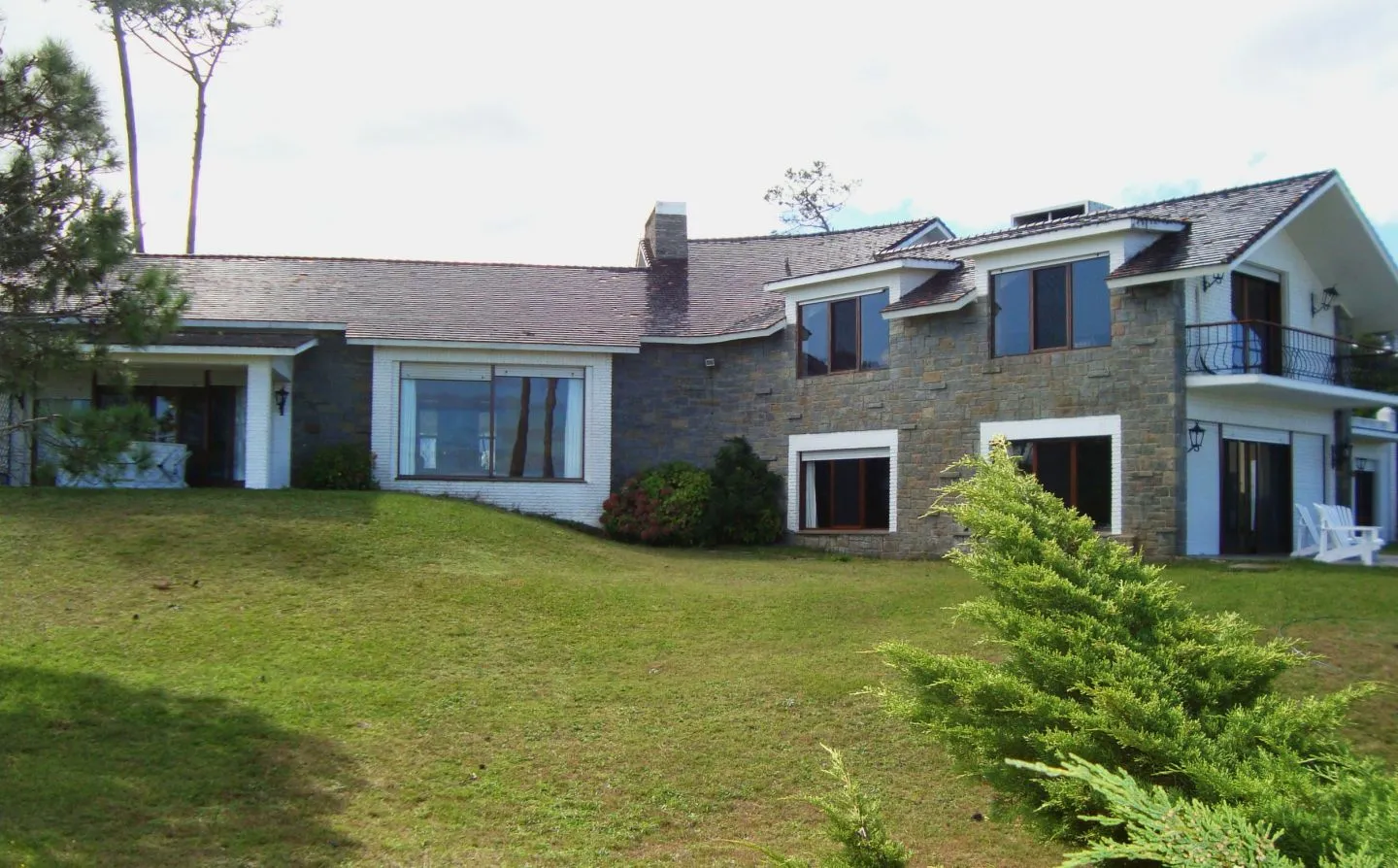 Venta de casa de 5 Dormitorios - Playa Mansa — foto 11