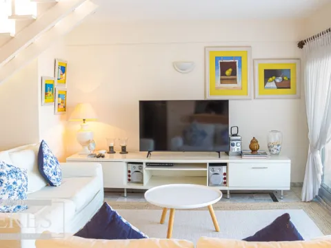 Venta de Penthouse de 4 Dormitorios - Playa Brava — foto 4