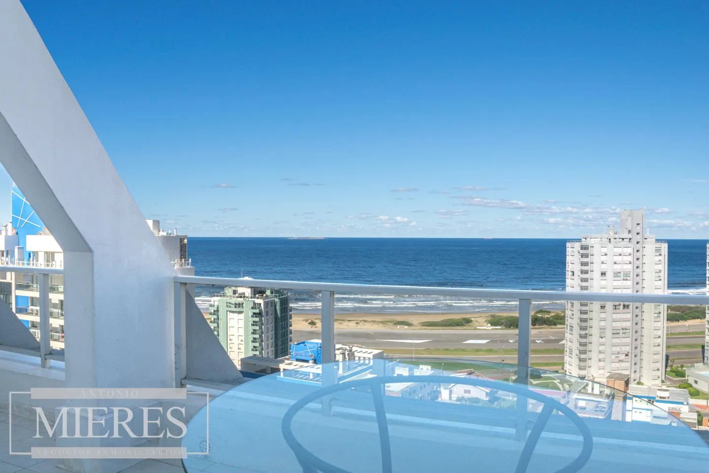 Venta de Penthouse de 4 Dormitorios - Playa Brava — foto 14