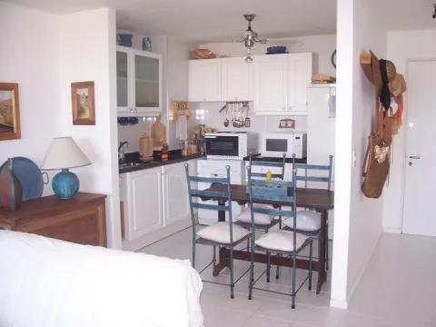 Venta de apartamento 3 Dormitorios - Playa Mansa — foto 4