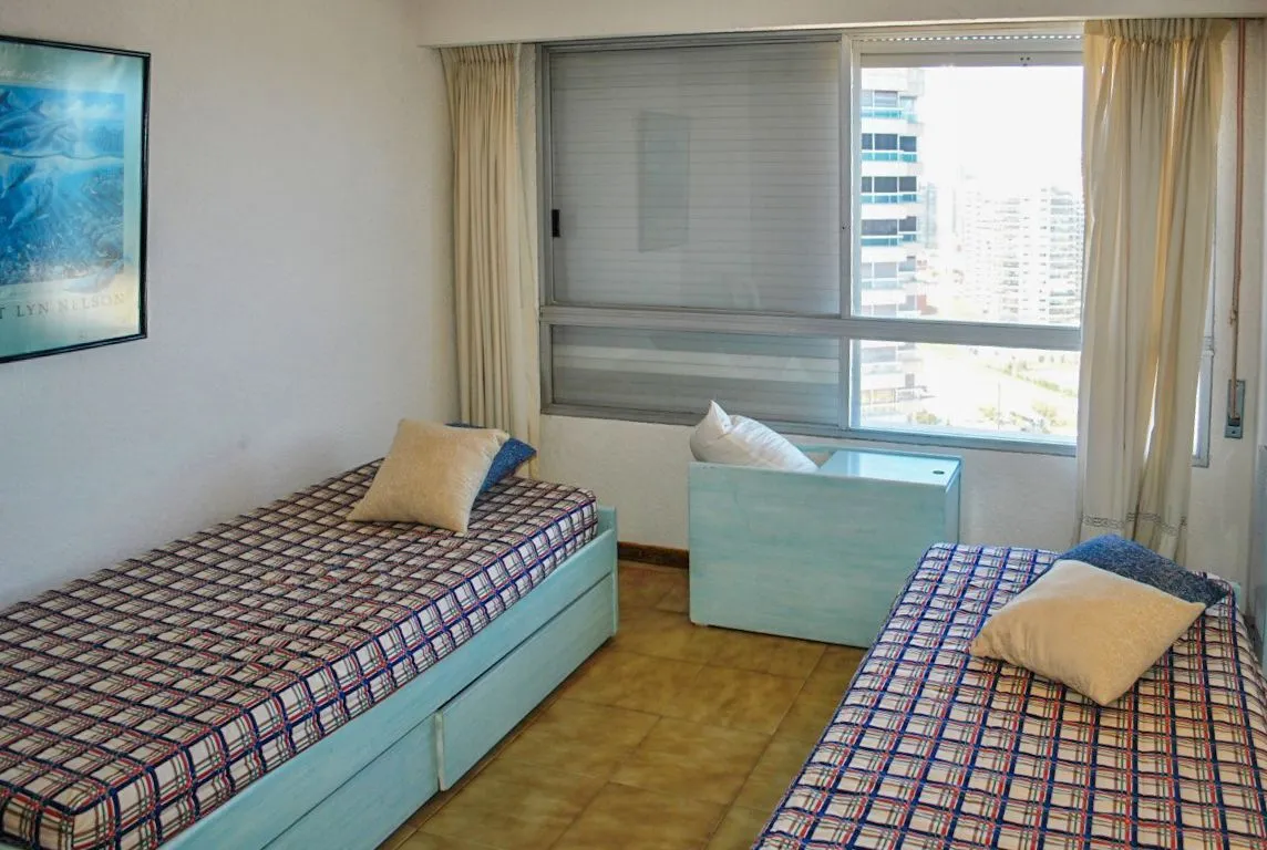 Venta Apartamento 3 dormitorios- Playa Mansa — foto 11