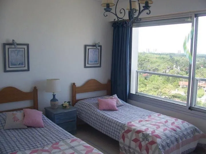 Venta de apartamento 3 Dormitorios - Playa Mansa — foto 6