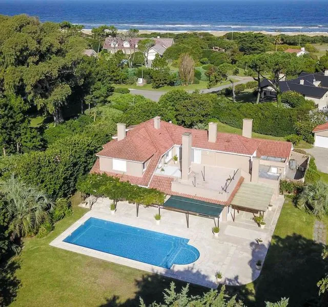 Venta casa de 7 dormitorios - Golf Punta del Este — foto 2