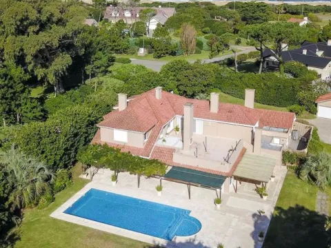Venta casa de 7 dormitorios - Golf Punta del Este — foto 2