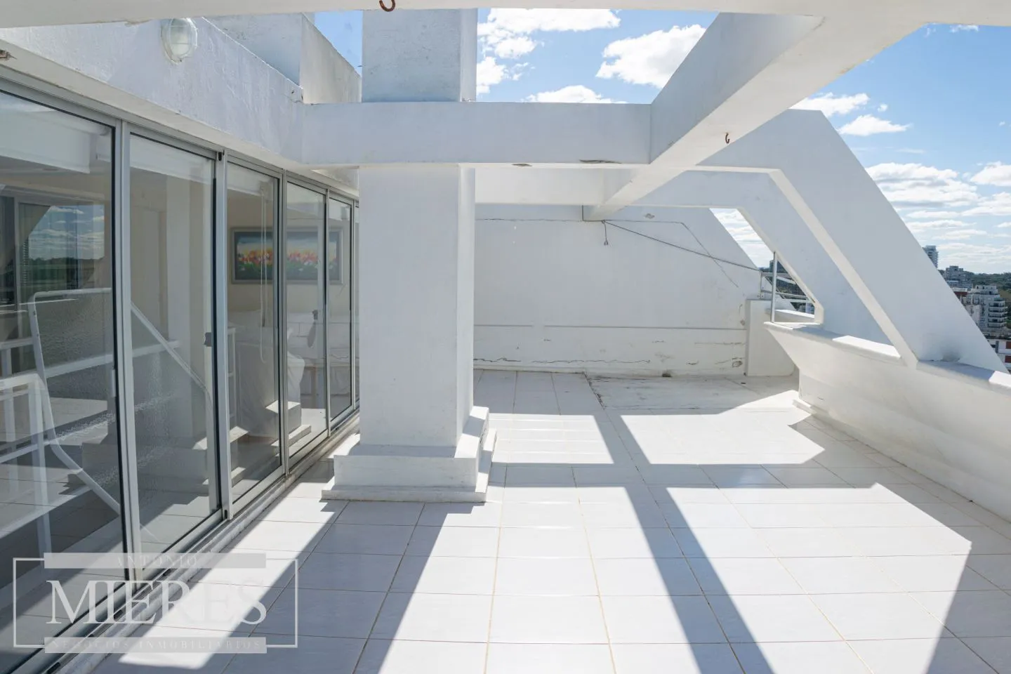 Venta de Penthouse de 4 Dormitorios - Playa Brava — foto 29