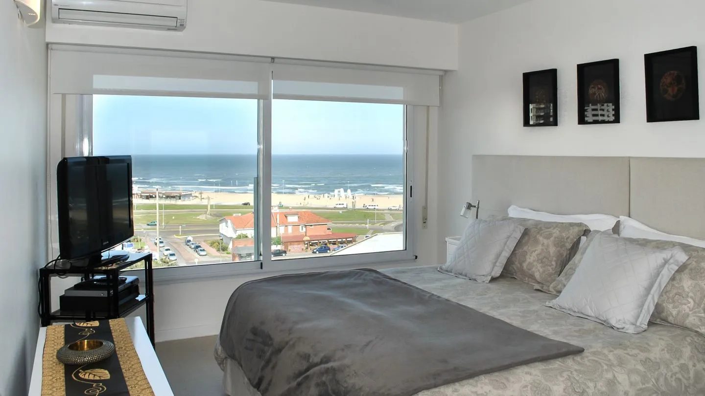 Venta apartamento 3 dormitorios- Playa Mansa — foto 14