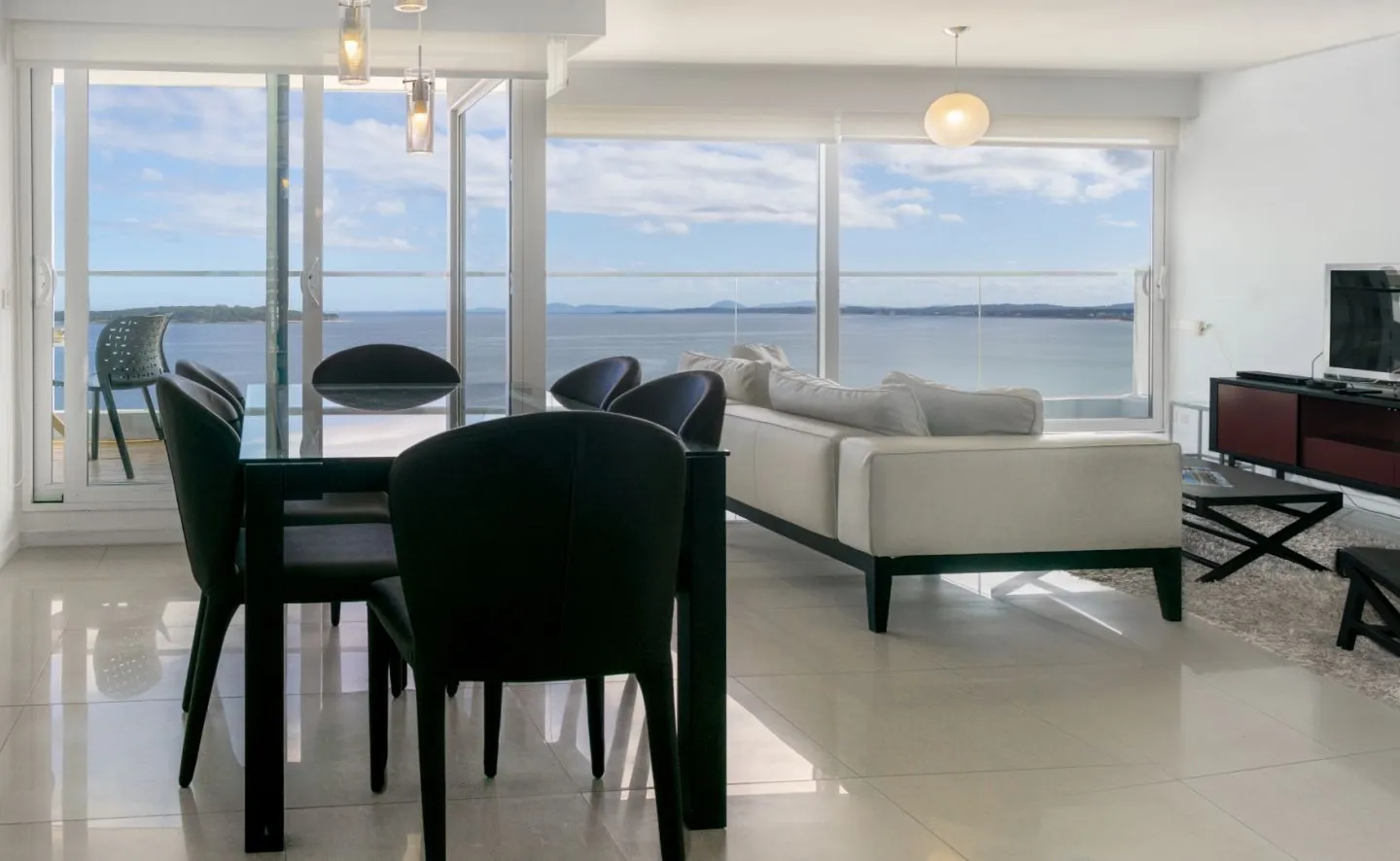 Venta de apartamento de 2 dormitorios vista al mar - Mansa — foto 4