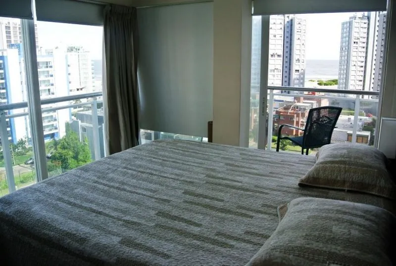 Apartamento de tres dormitorios Playa Brava — foto 8