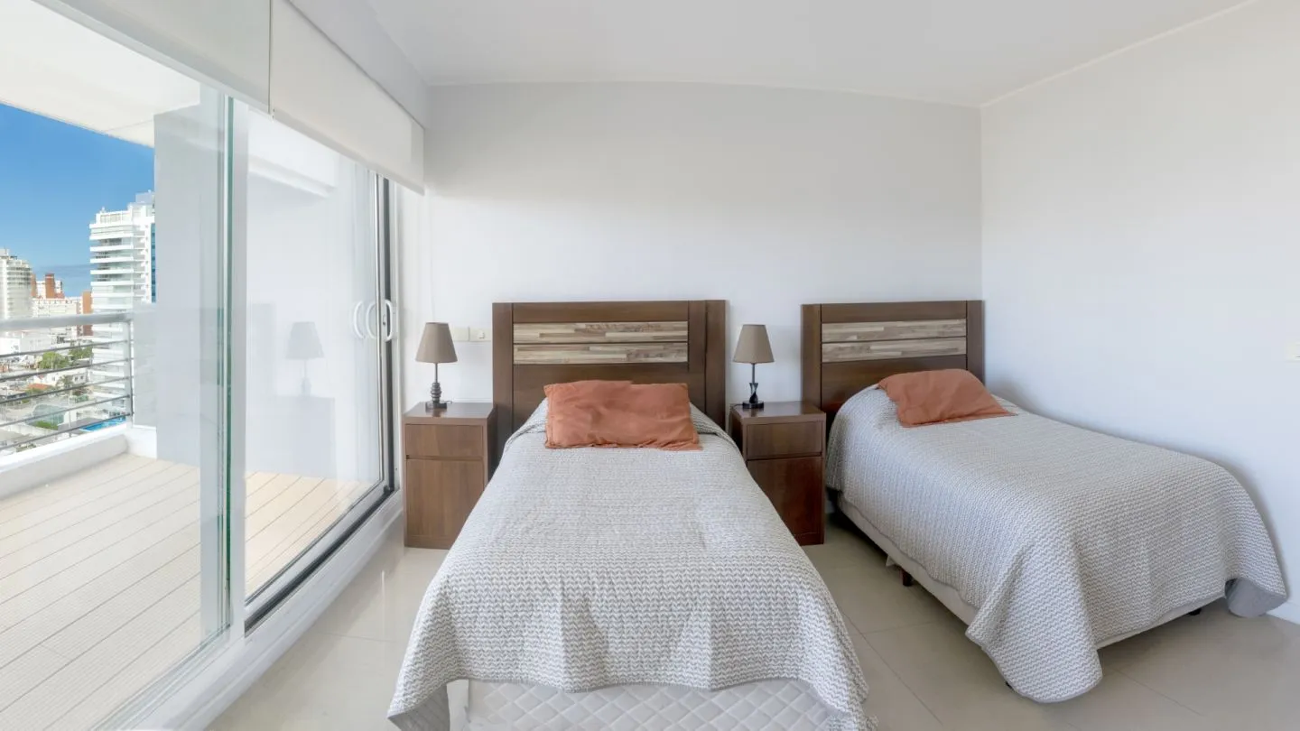 Venta de apartamento de 2 dormitorios vista al mar - Mansa — foto 12