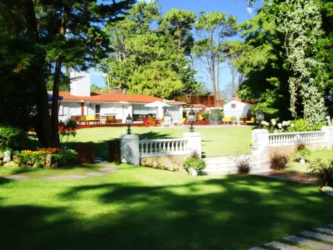 Venta de casa de 3 dormitorios - Golf, Punta del Este