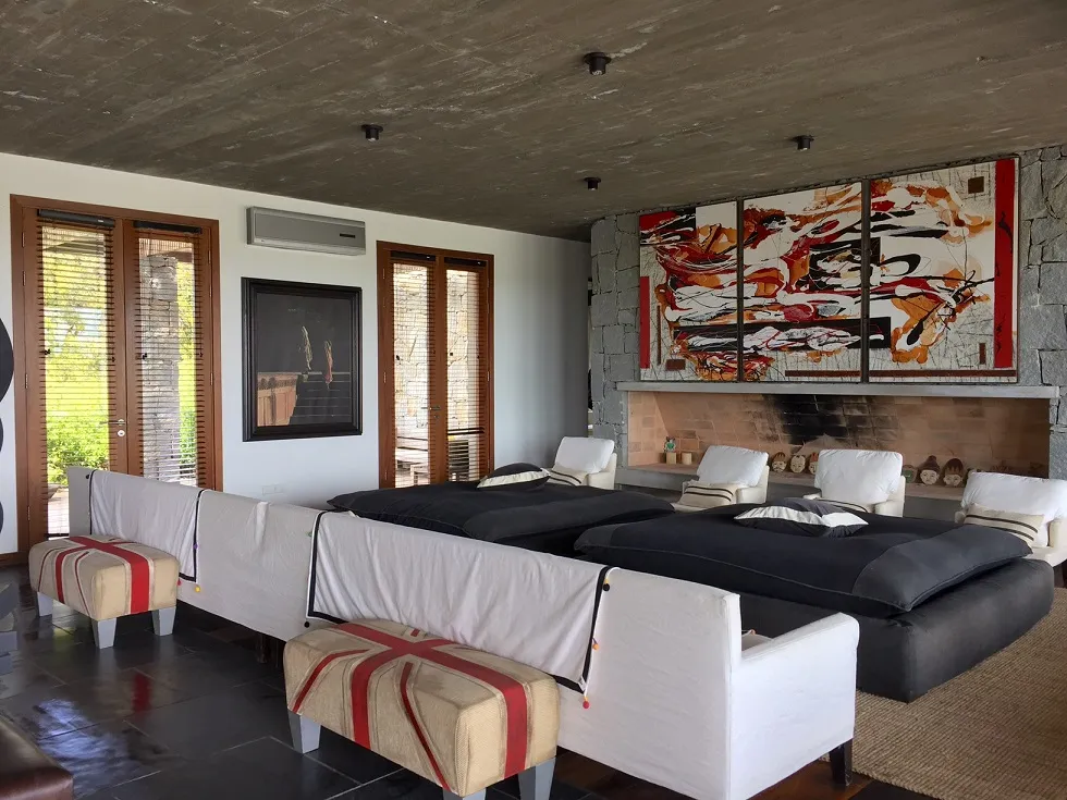 Espectacular casa en venta en barrio privado chacra de 5has — foto 7