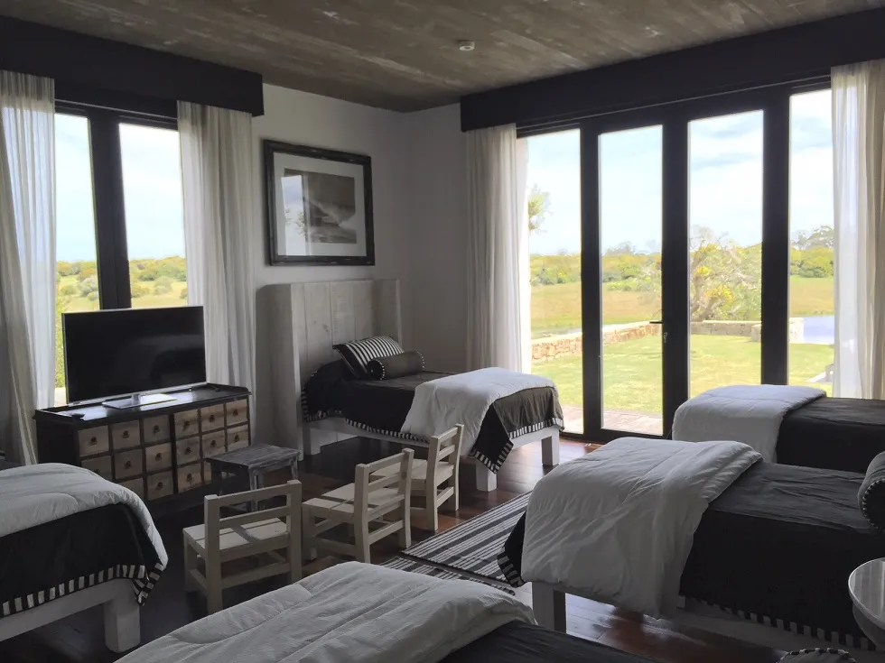 Espectacular casa en venta en barrio privado chacra de 5has — foto 9