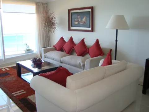 Alquiler apartamento 3 dormitorios - Playa Mansa — foto 4