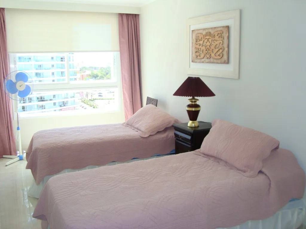Alquiler apartamento 3 dormitorios - Playa Mansa — foto 8