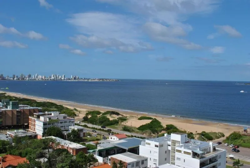 Alquiler temporada apartamento -Playa Mansa — foto 10