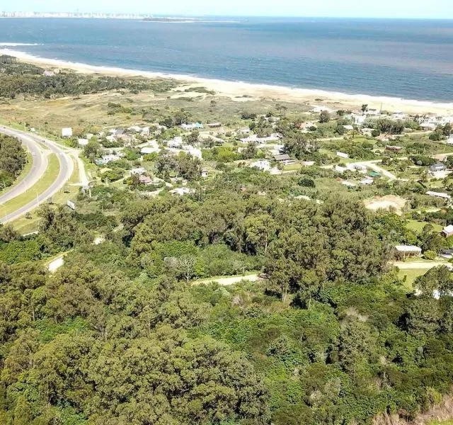Terreno en Punta Del Este — foto 1