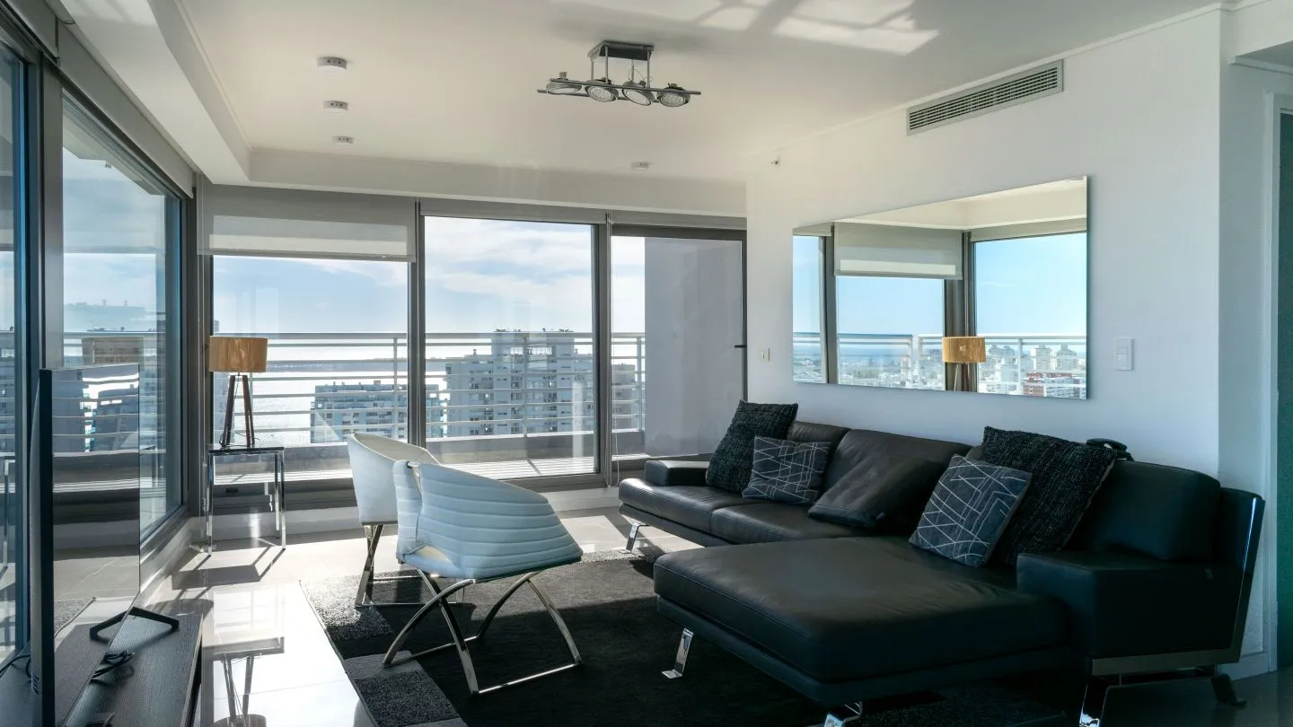 Venta Pent-house 3 dormitorios en venta- Playa Mansa — foto 1