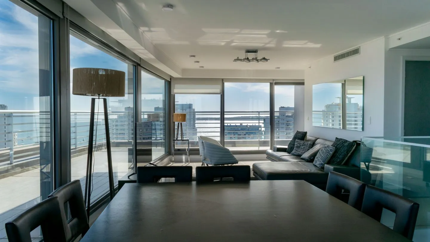 Venta Pent-house 3 dormitorios en venta- Playa Mansa — foto 3