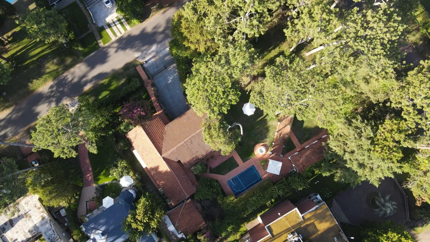 Venta lote apto para bloque con casa - Playa Mansa — foto 13