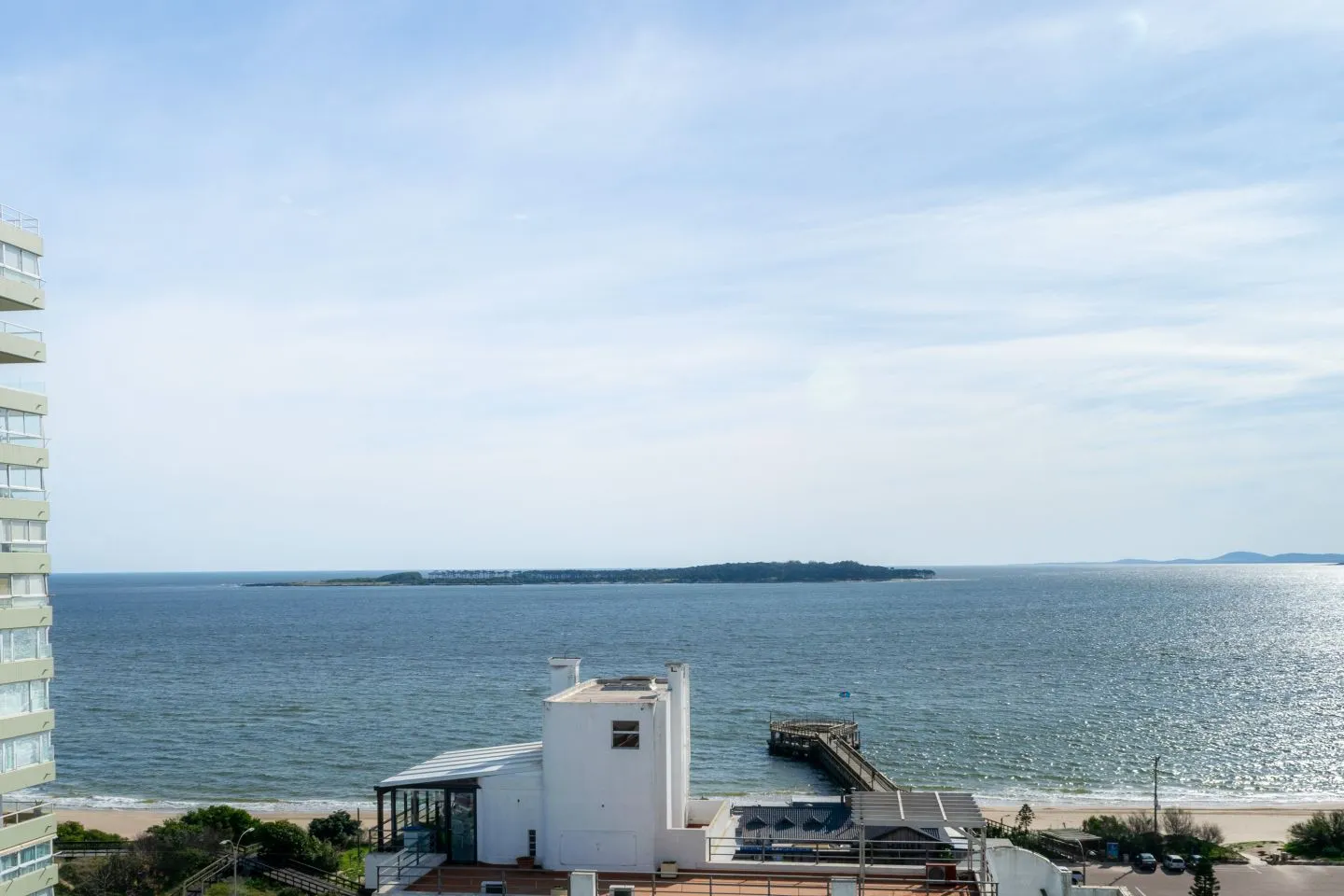 Venta apartamento 3 dormitorios- Playa Mansa — foto 2