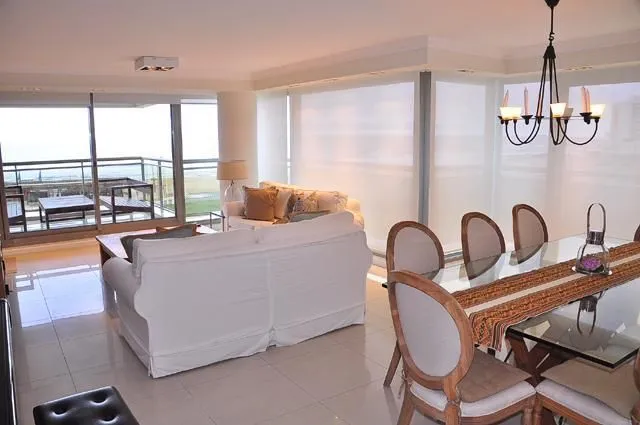 Venta apartamento 4 dormitorios - Playa Brava — foto 3