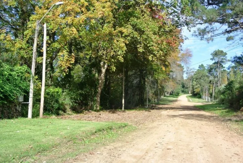 Venta lote frente a Barrio Aura - Golf — foto 1