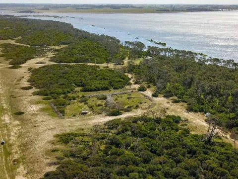Terreno en Laguna Garzon — foto 3