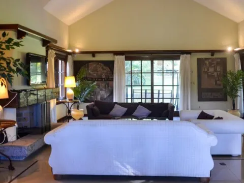 Venta casa 6 dormitorios - Beverly Hills — foto 5