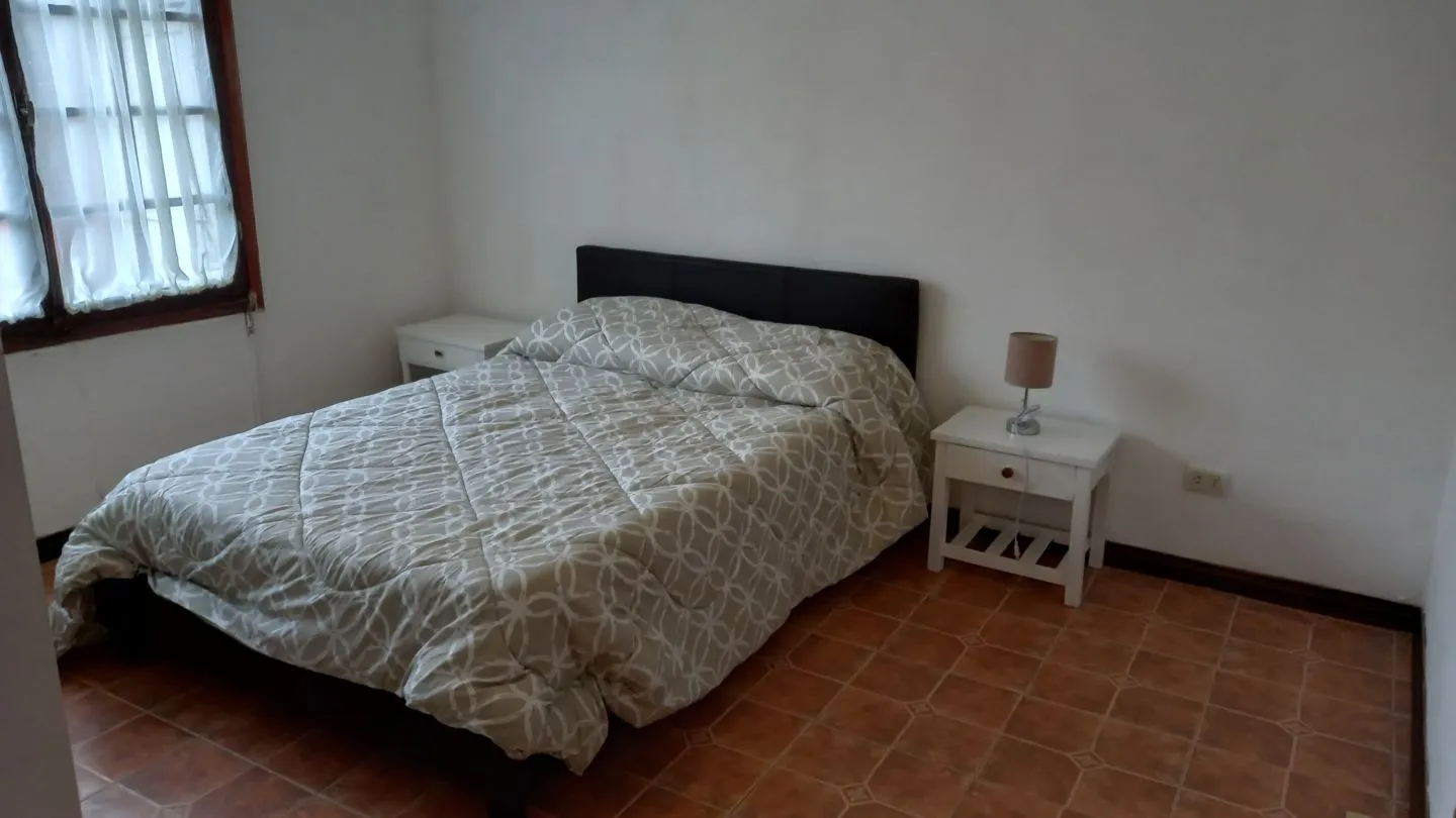 VENTA DE CASA DE 3 DORMITORIOS EN EL TESORO — foto 7
