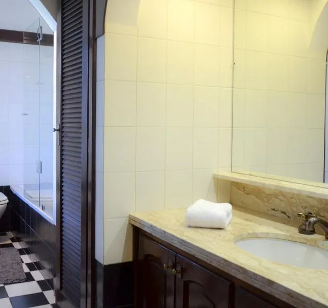 Venta casa 6 dormitorios - Beverly Hills — foto 22