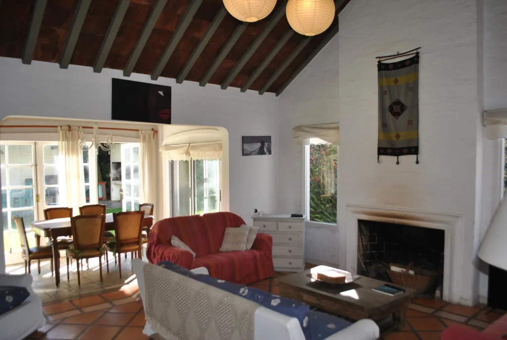 VENTA - CASA EN EL TESORO, LA BARRA, 3 DORM, CON RENTA ANUAL — foto 3
