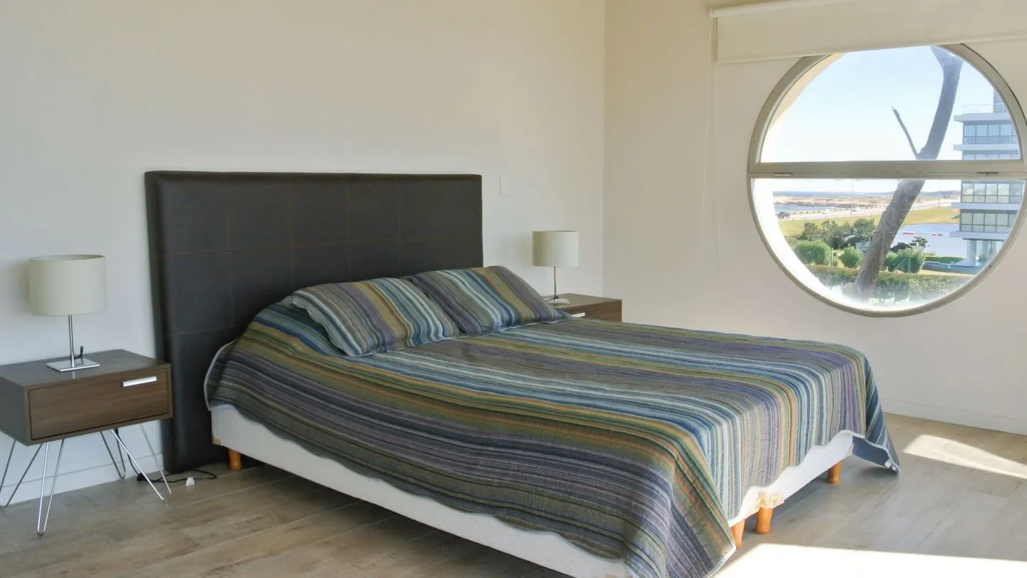 Venta apartamento 3 dormitorios- Playa Mansa — foto 10