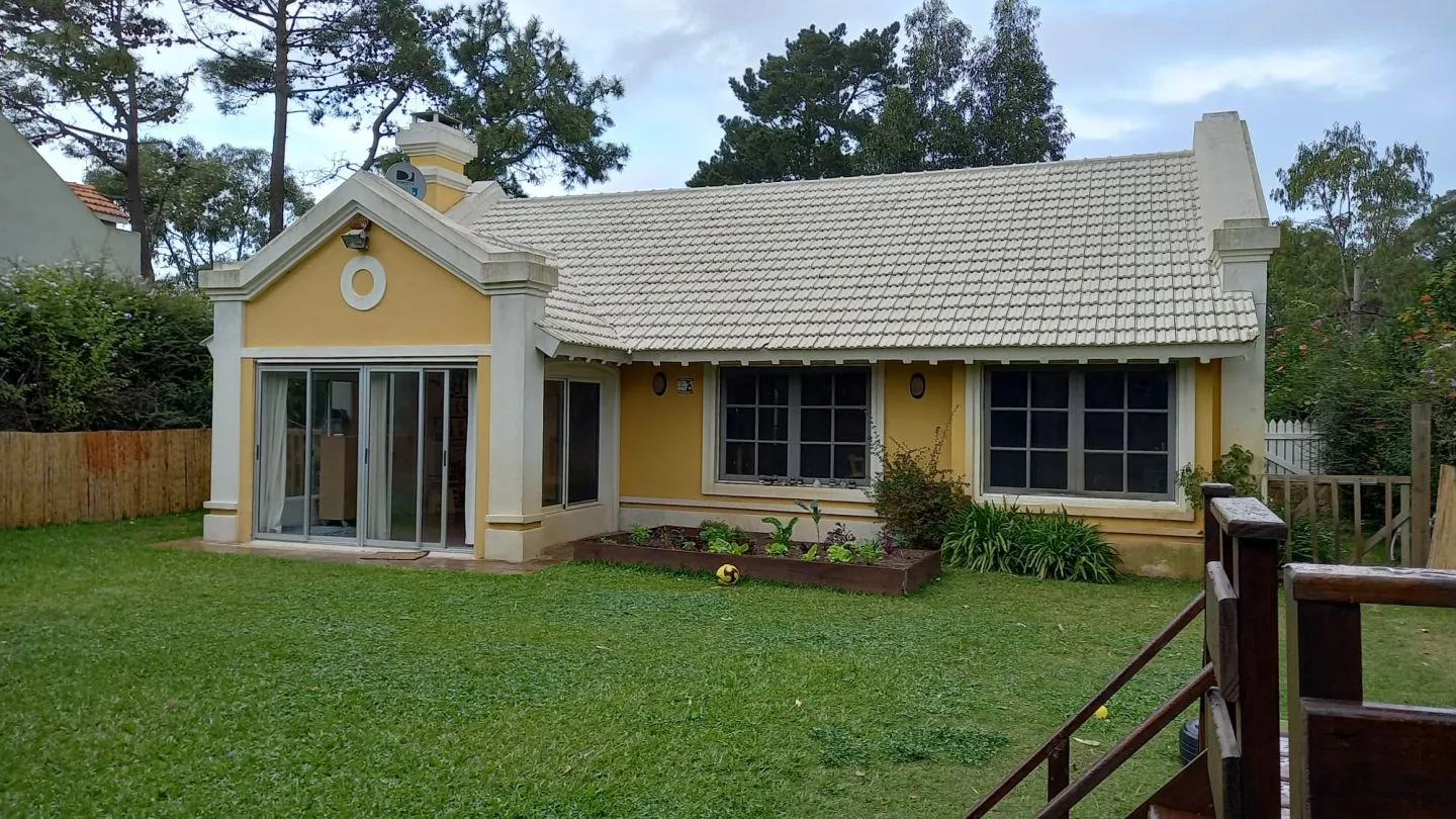 VENTA - CASA EN EL TESORO, LA BARRA, 3 DORM, CON RENTA ANUAL — foto 17