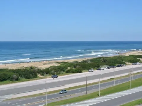 Alquiler temporal apartamento - Playa Brava