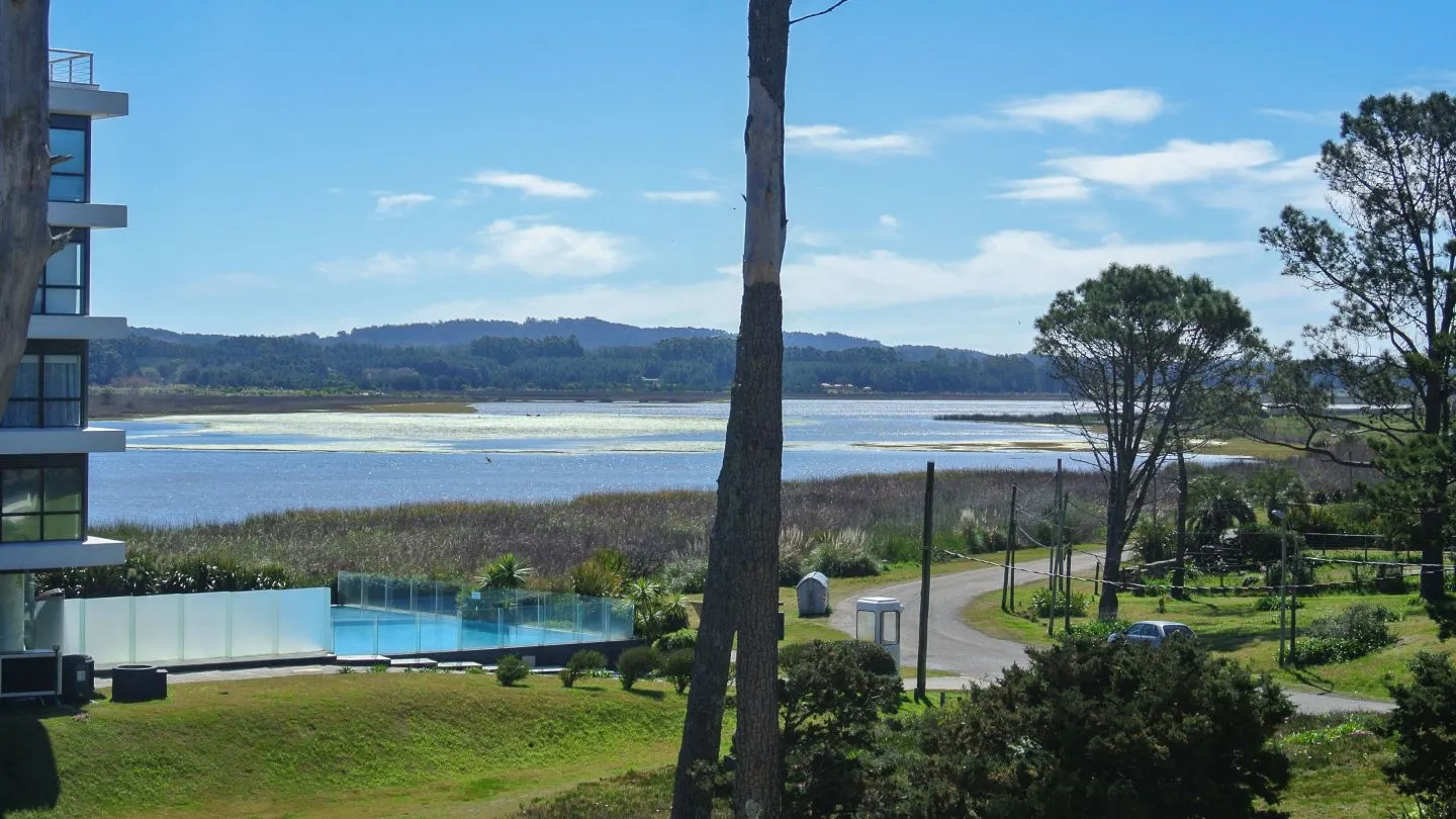 Venta apartamento 3 dormitorios- Playa Mansa — foto 15