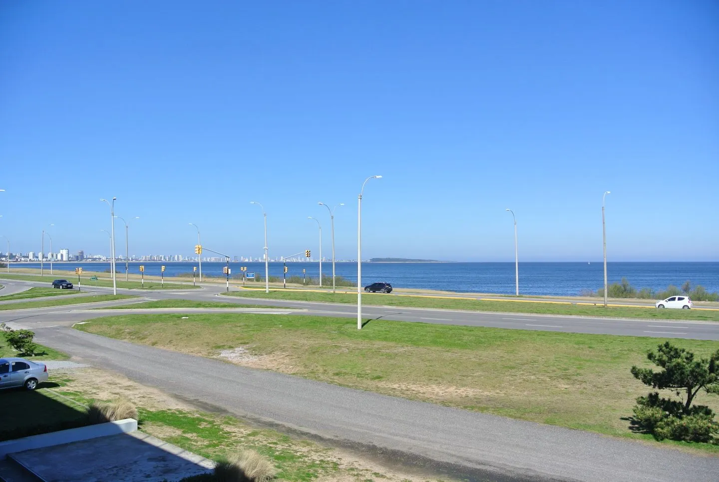 Venta apartamento 3 dormitorios- Playa Mansa — foto 16