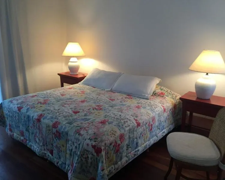 Casa cinco dormitorios Playa Mansa — foto 6