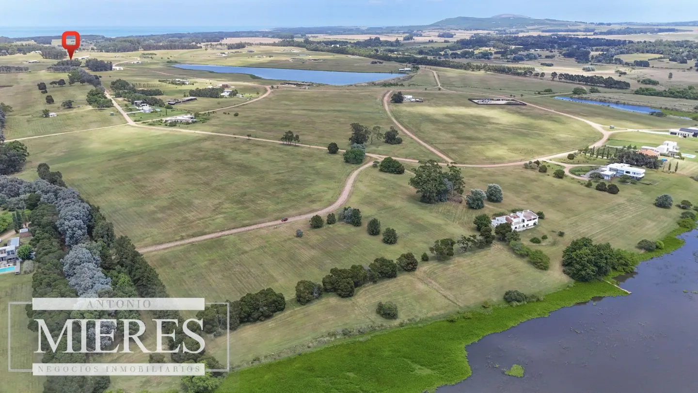 Venta lote - Barrio Privado Laguna de los Cisnes — foto 1